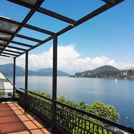 Casa Fiorino Apartment Arona